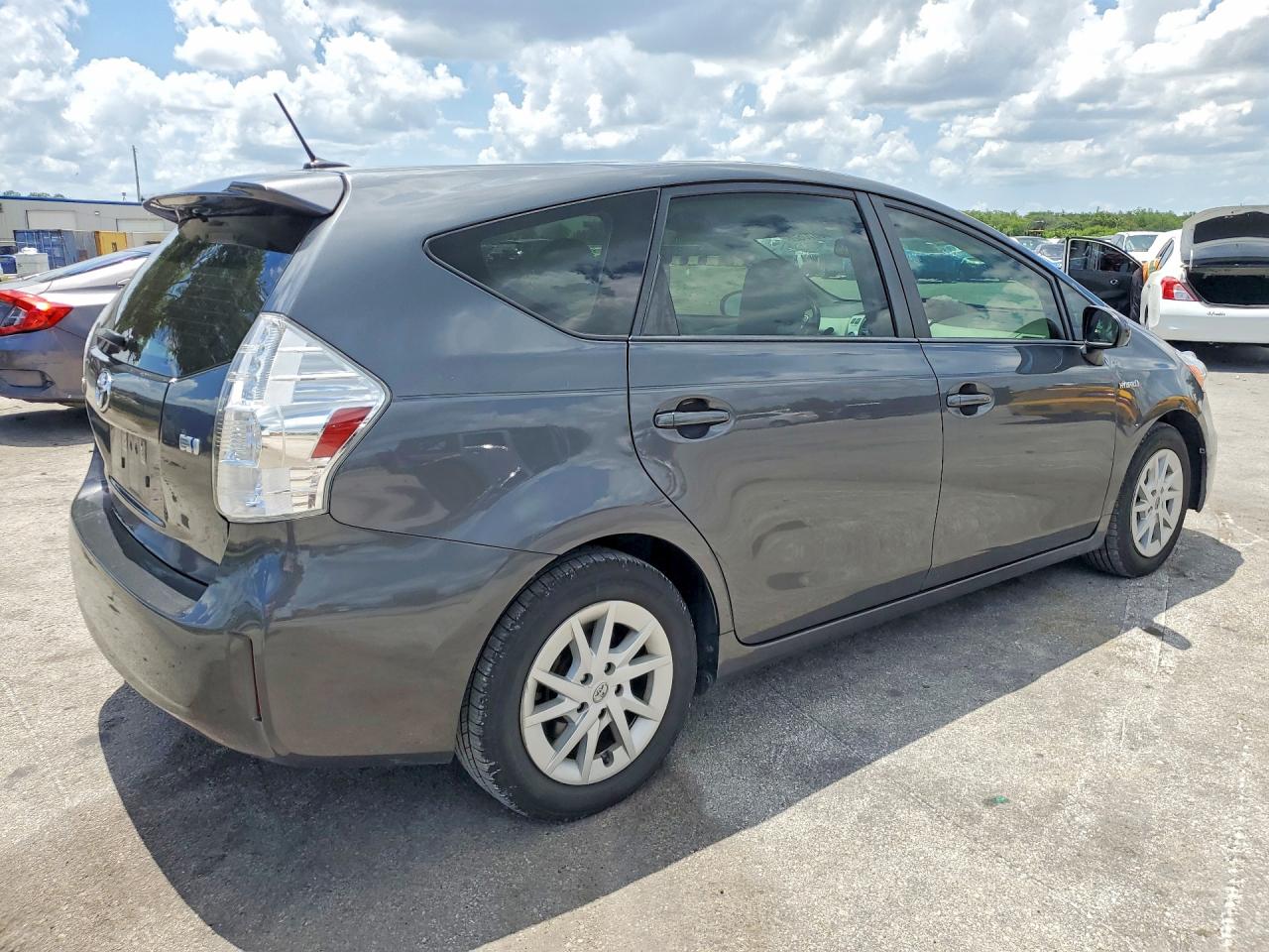 Toyota Prius Three