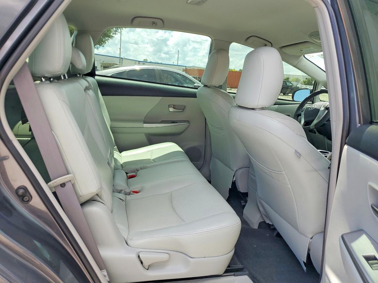 Toyota Prius Three