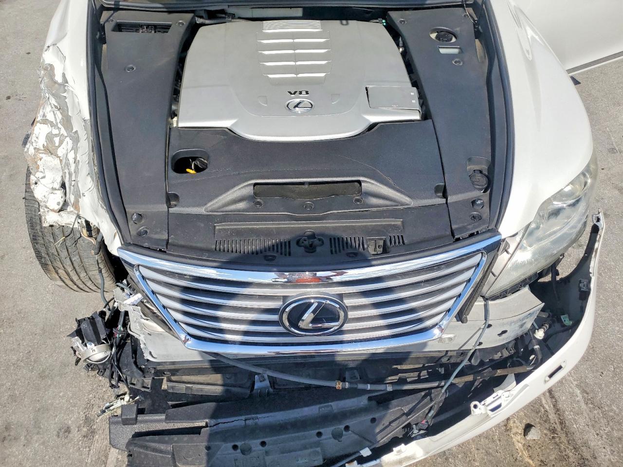 Lexus LS 460