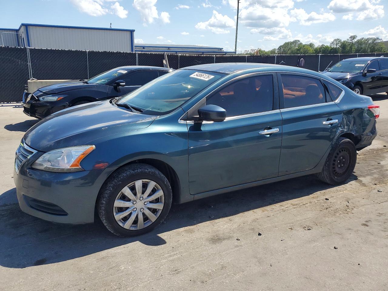 Salvage Nissan Sentra Image