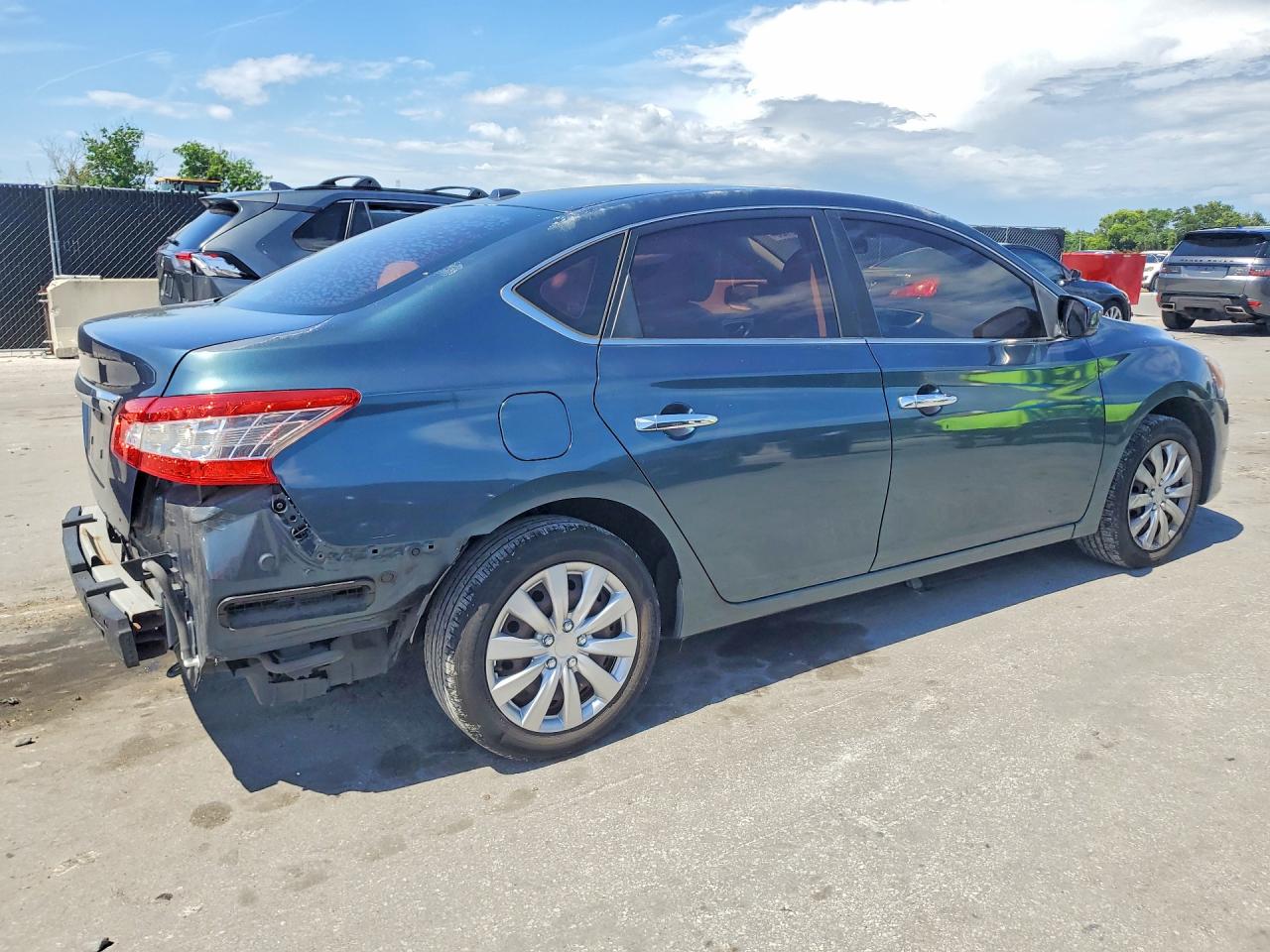 Nissan Sentra