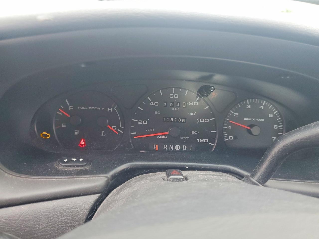 Ford Taurus Se