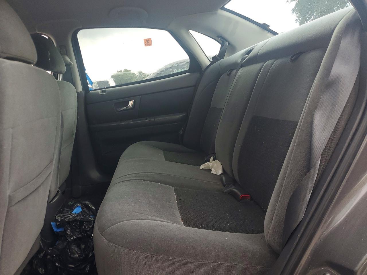 Ford Taurus Se