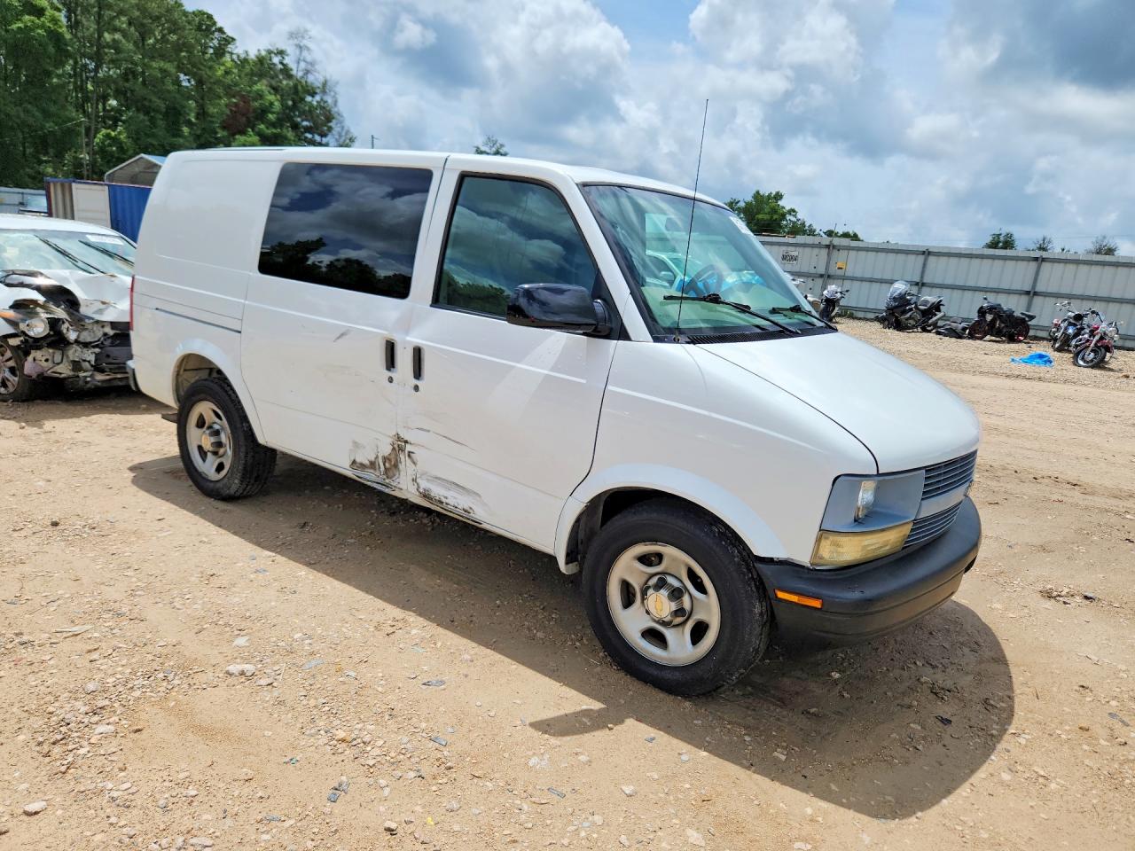 Chevrolet Astro