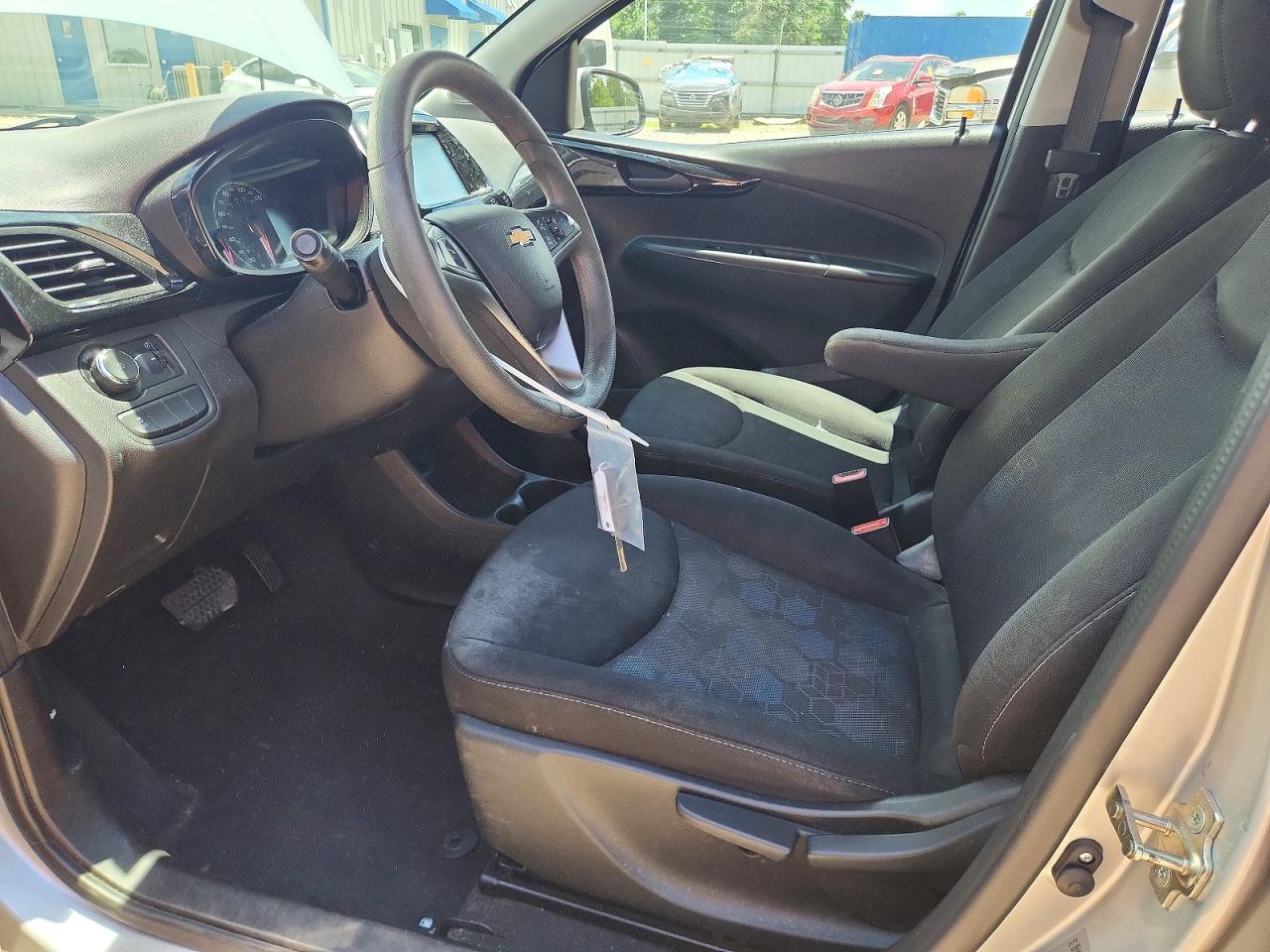 Chevrolet Spark 1lt