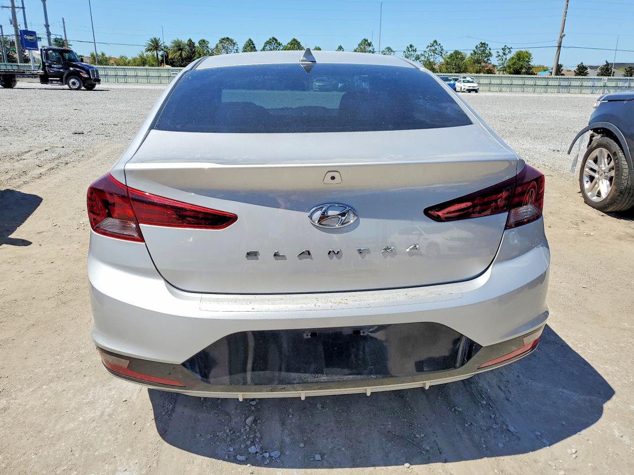 Hyundai ELANTRA Value Edition
