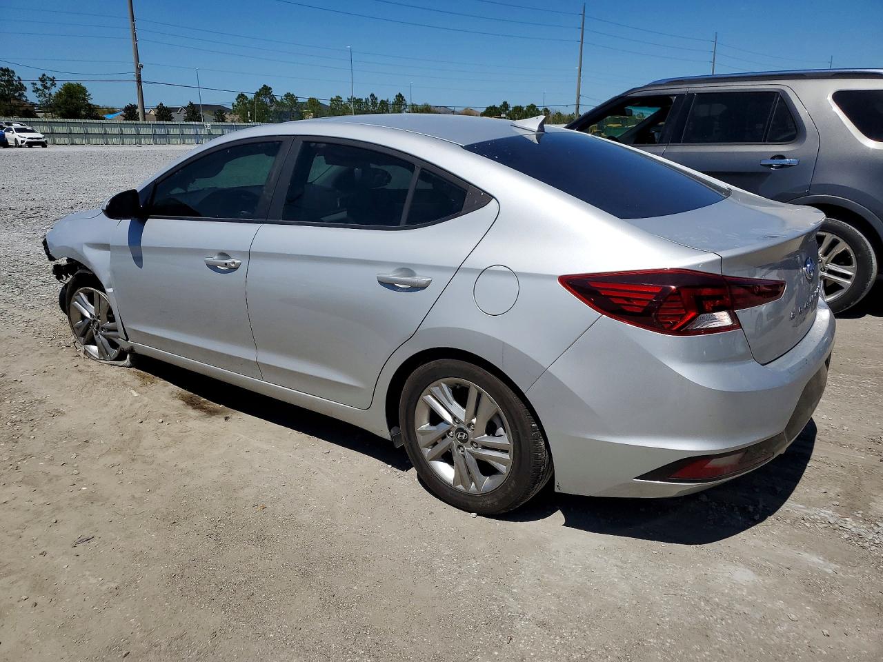 Hyundai ELANTRA Value Edition