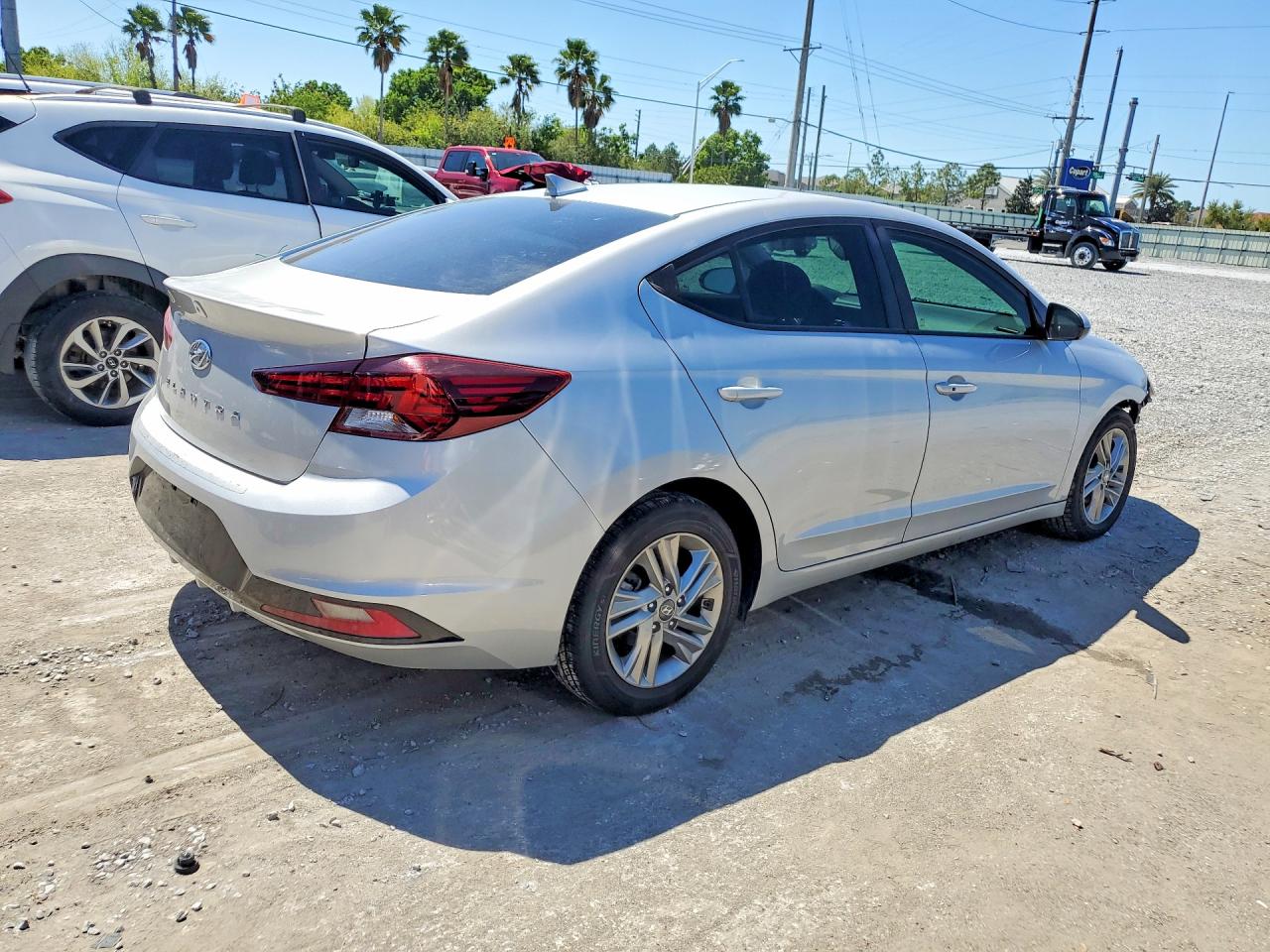 Hyundai ELANTRA Value Edition