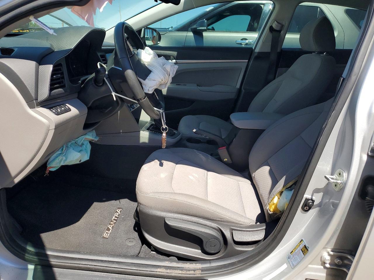 Hyundai ELANTRA Value Edition