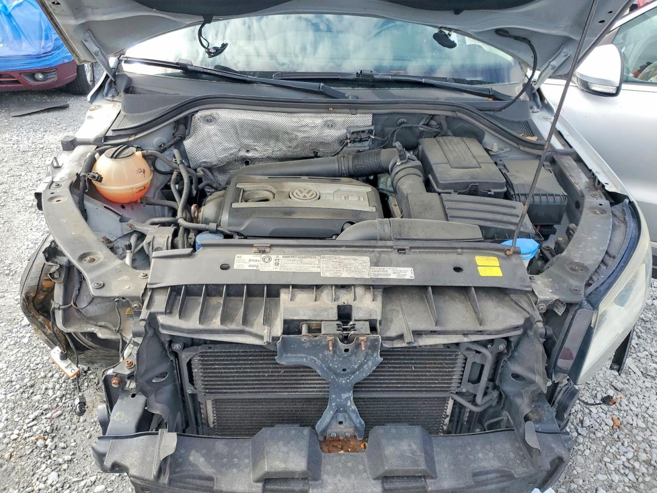 Volkswagen Tiguan S