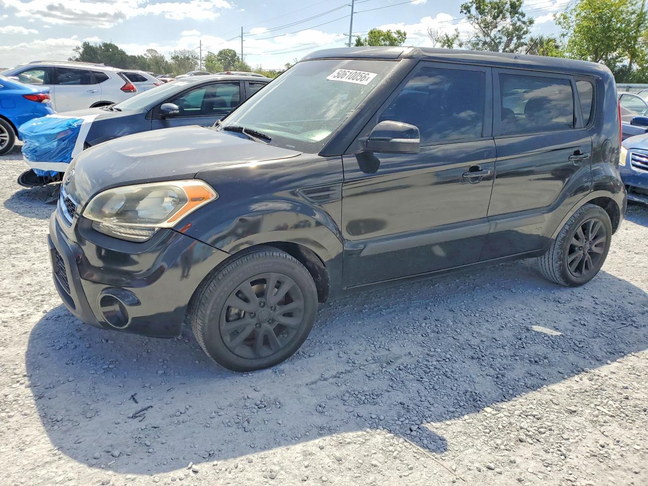 Salvage Kia Soul Image