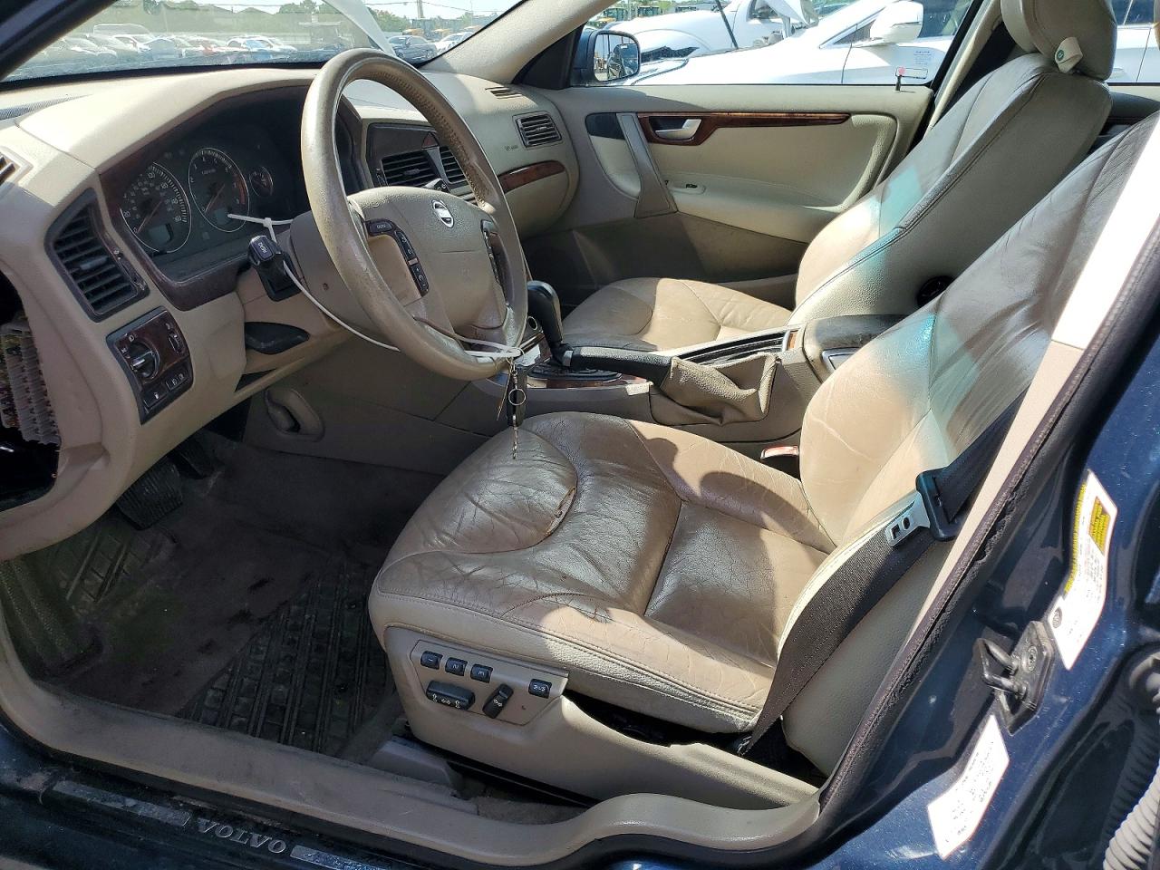 Volvo V70 Fwd