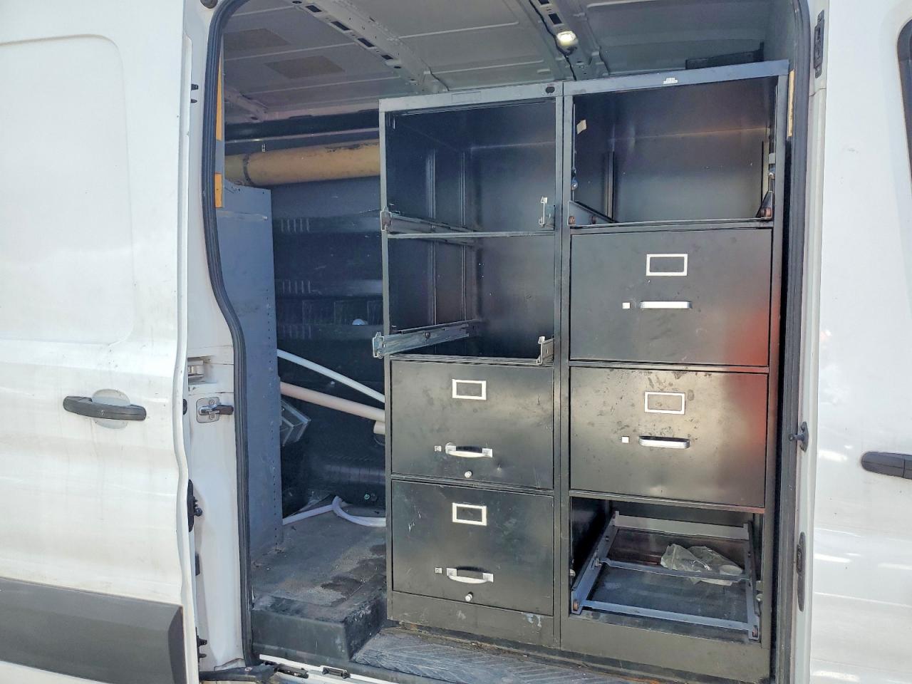 Ford Transit T-250