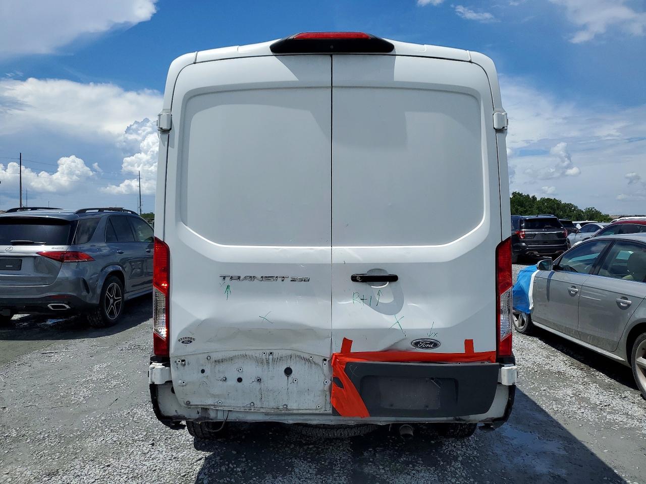 Ford Transit T-250