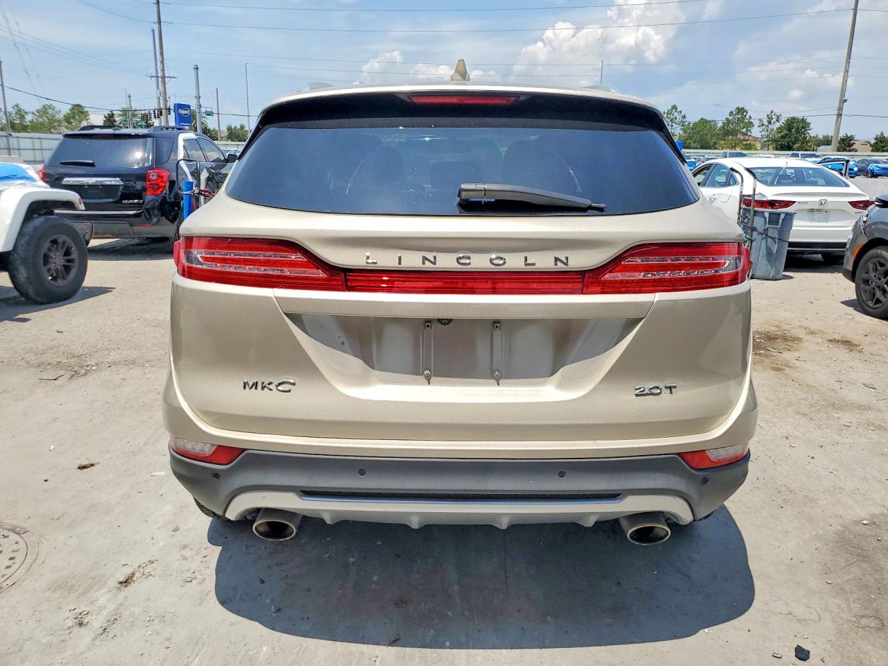 Lincoln MKC Premiere