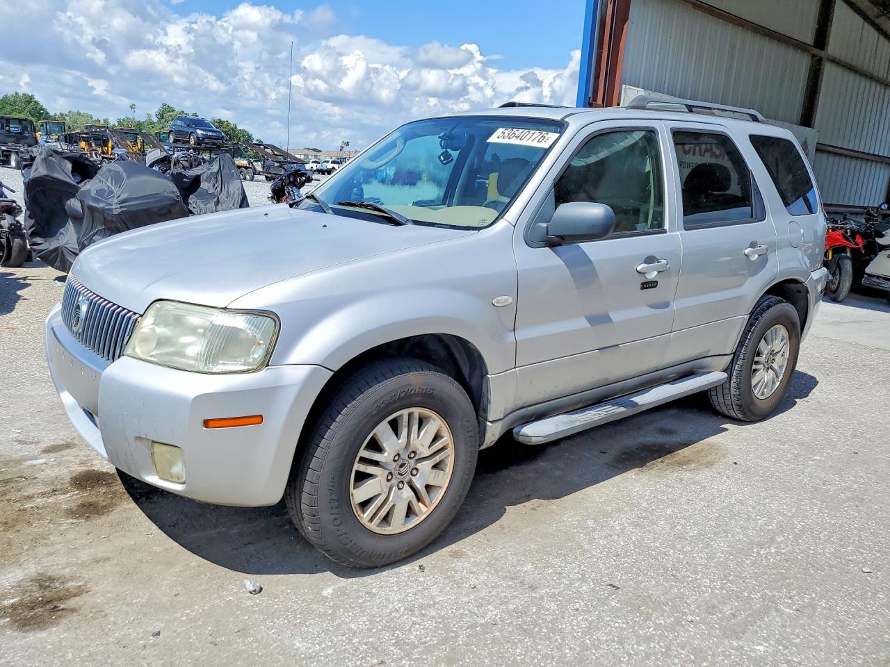 Salvage Mercury Mariner Image