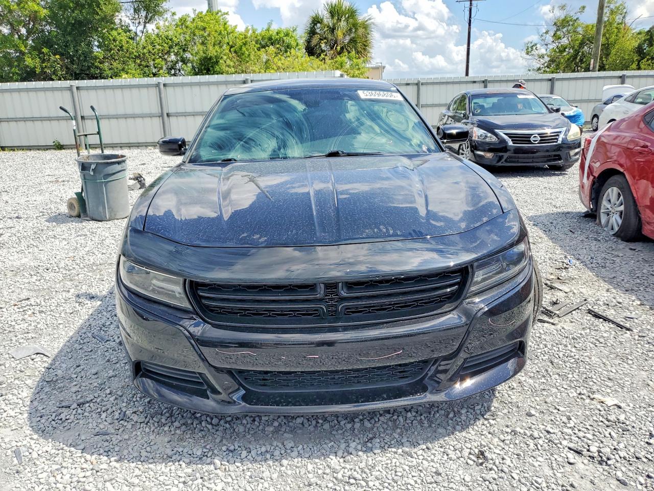 Dodge Charger Sxt