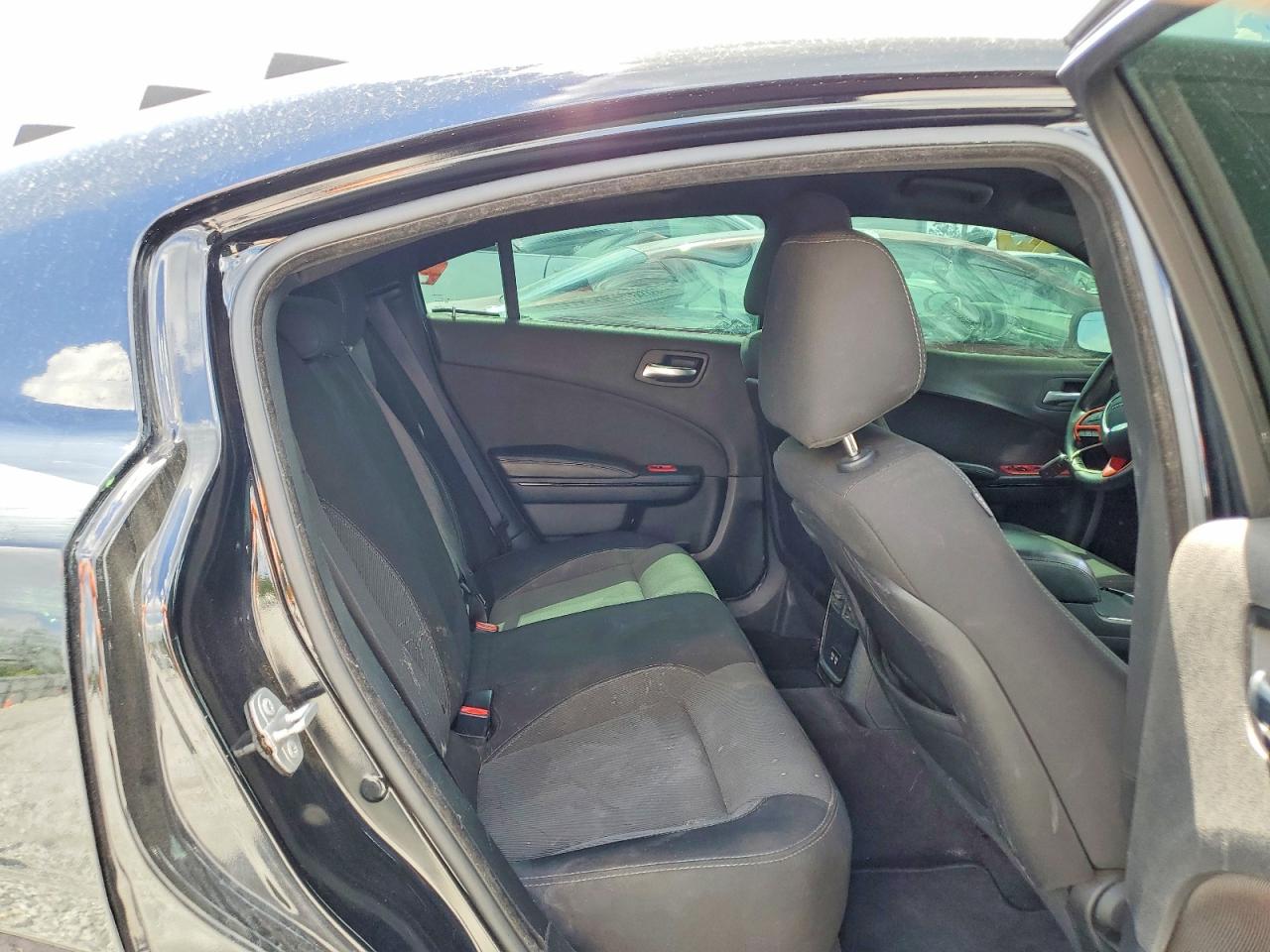 Dodge Charger Sxt