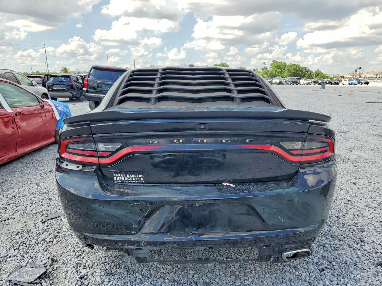 Dodge Charger Sxt