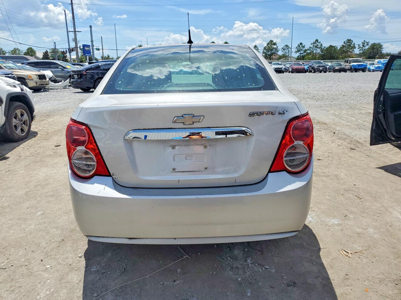 Chevrolet Sonic Lt
