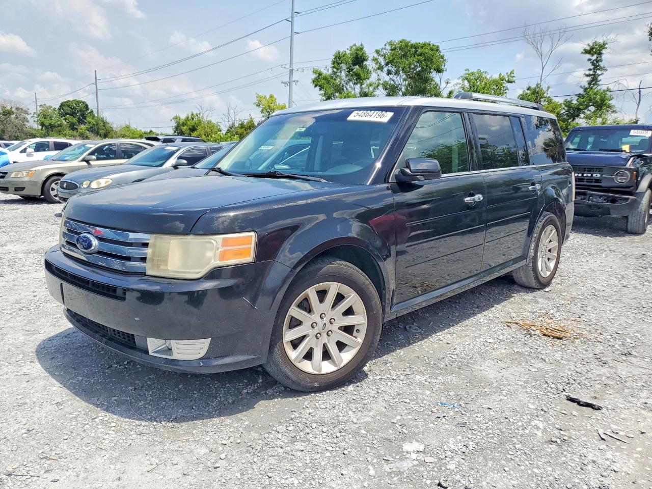 Salvage Ford Flex Image