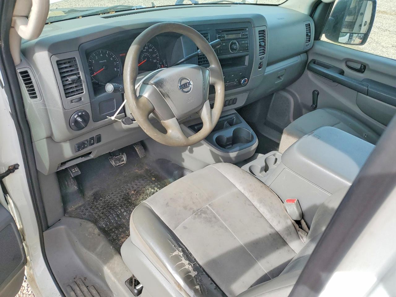Nissan Nv 2500
