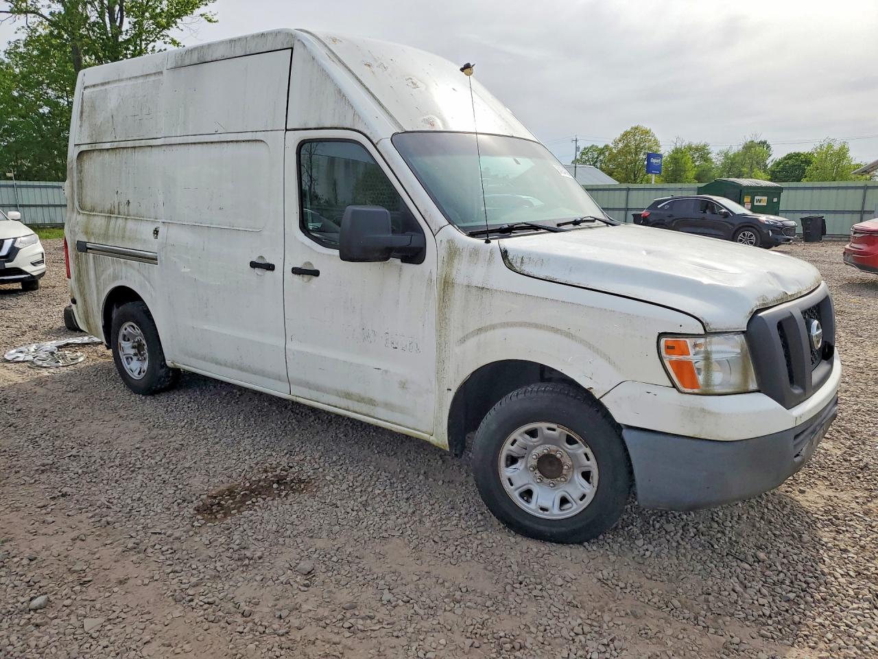 Nissan Nv 2500
