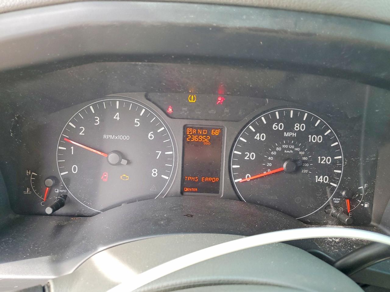 Nissan Nv 2500