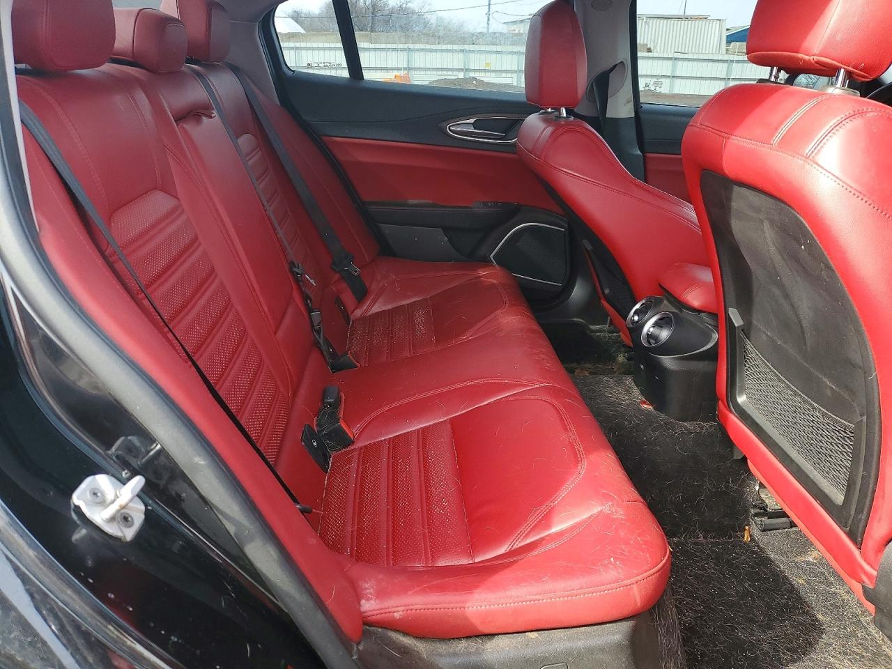 Alfa Romeo Giulia Ti Q4