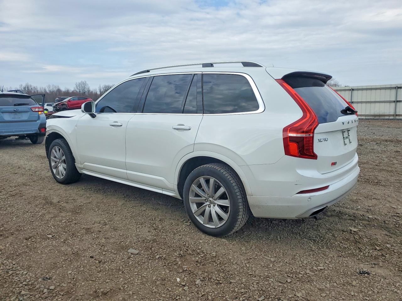 Volvo XC90 T6 Momentum