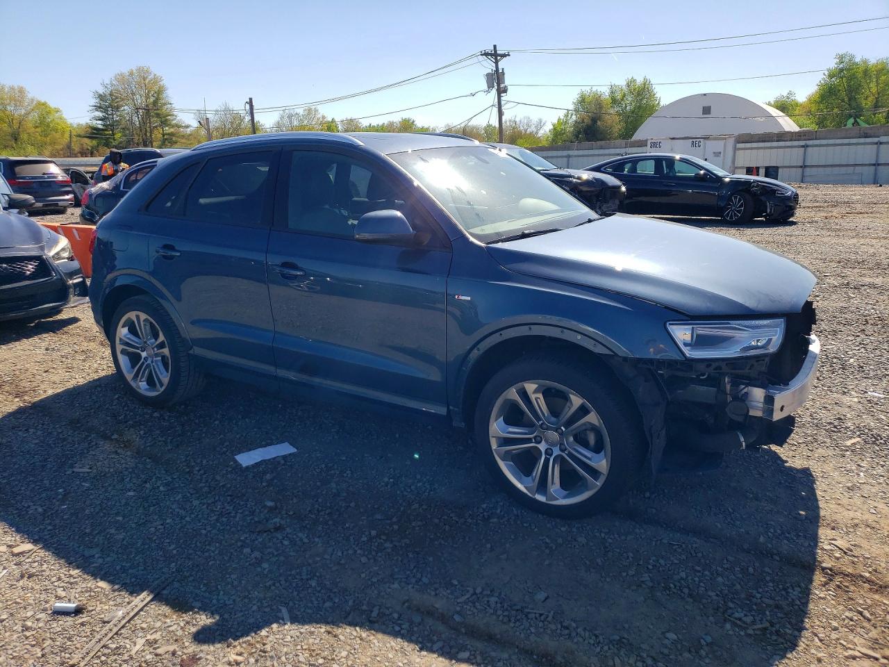 Audi Q3 Premium