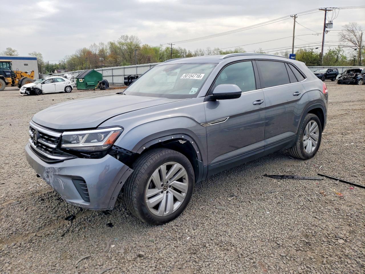 Salvage Volkswagen Atlas Image