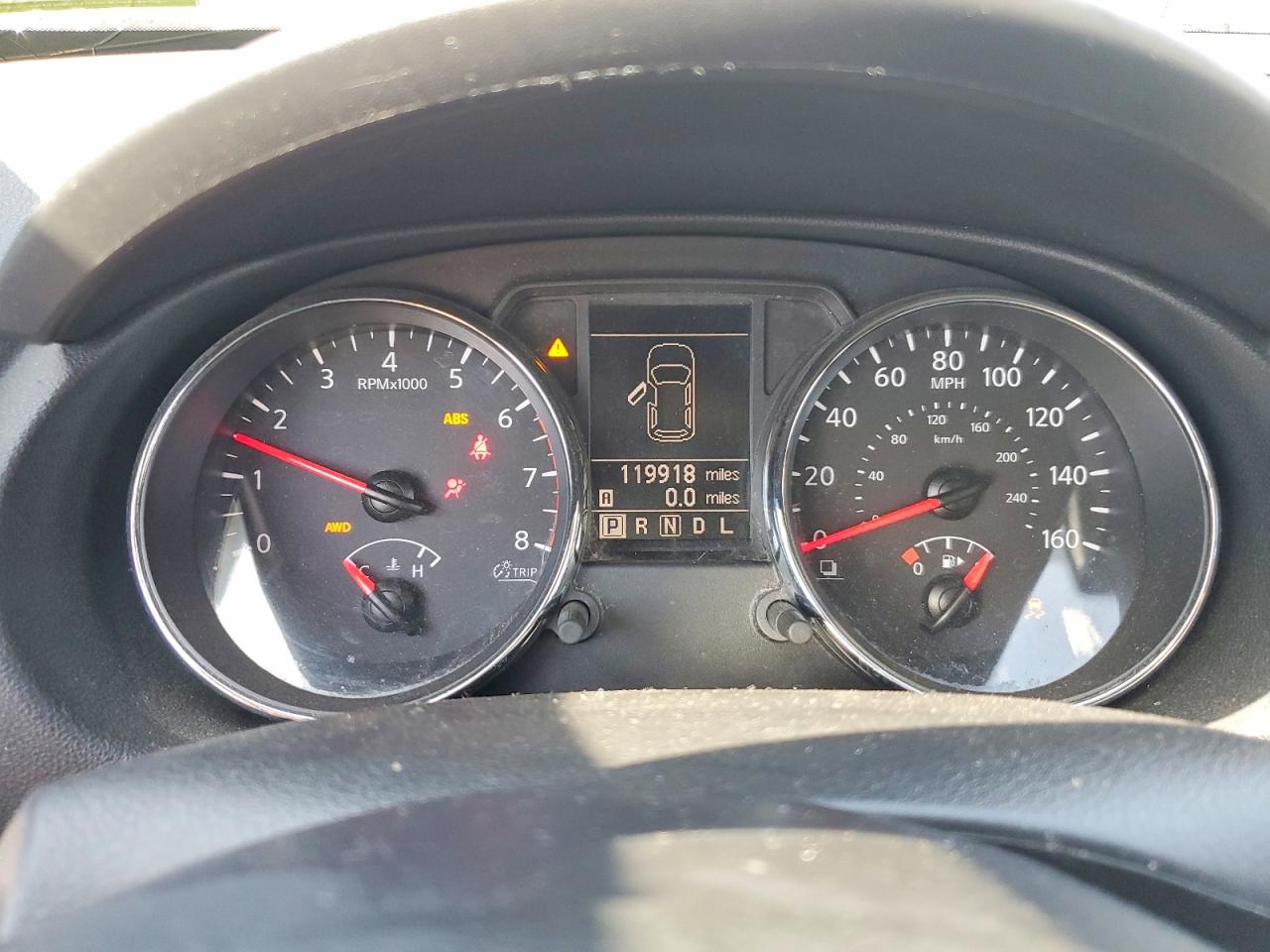 Nissan Rogue S