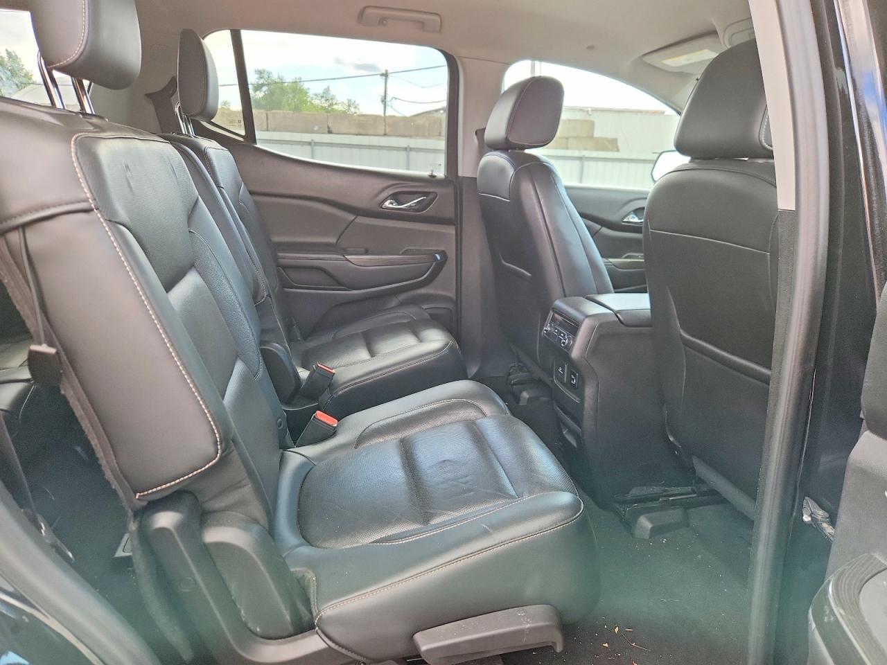 GMC Acadia Slt-1