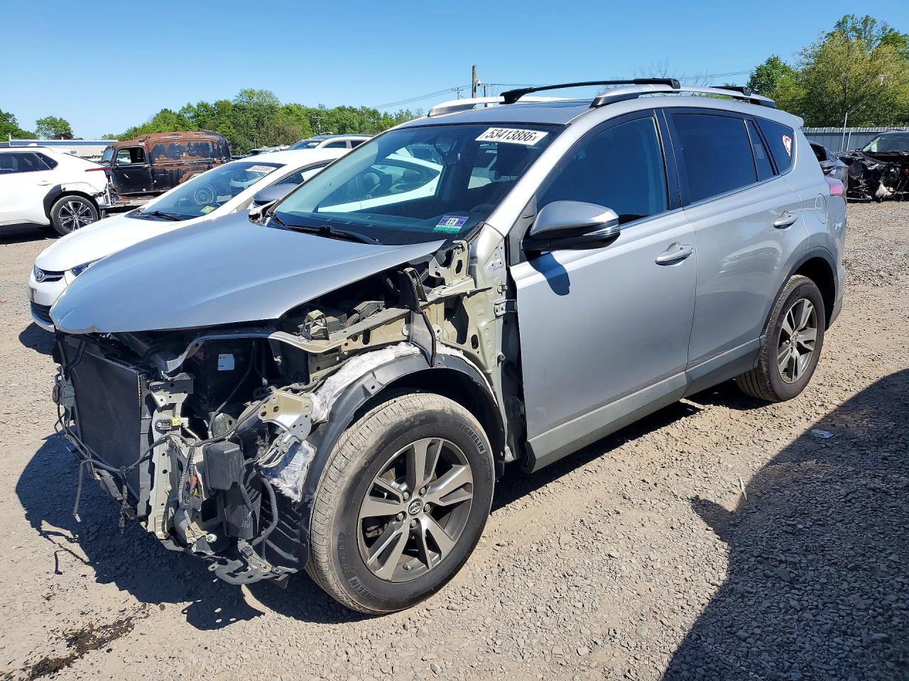 Salvage Toyota RAV4 Image