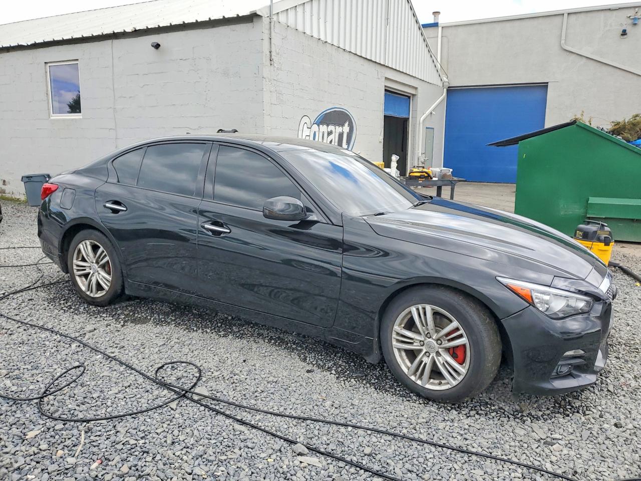INFINITI Q50 Premium