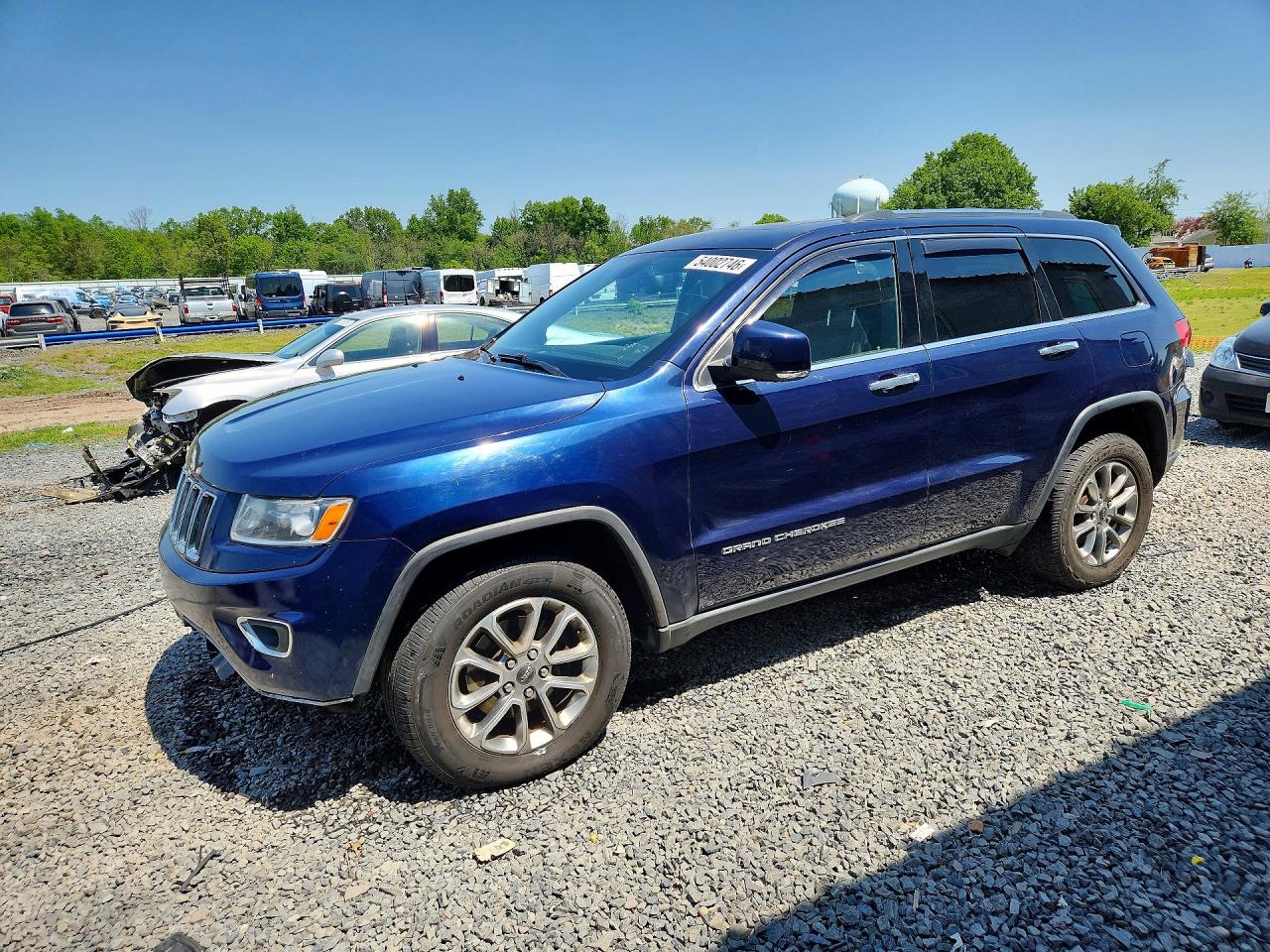 Salvage Jeep Grand Cherokee Image