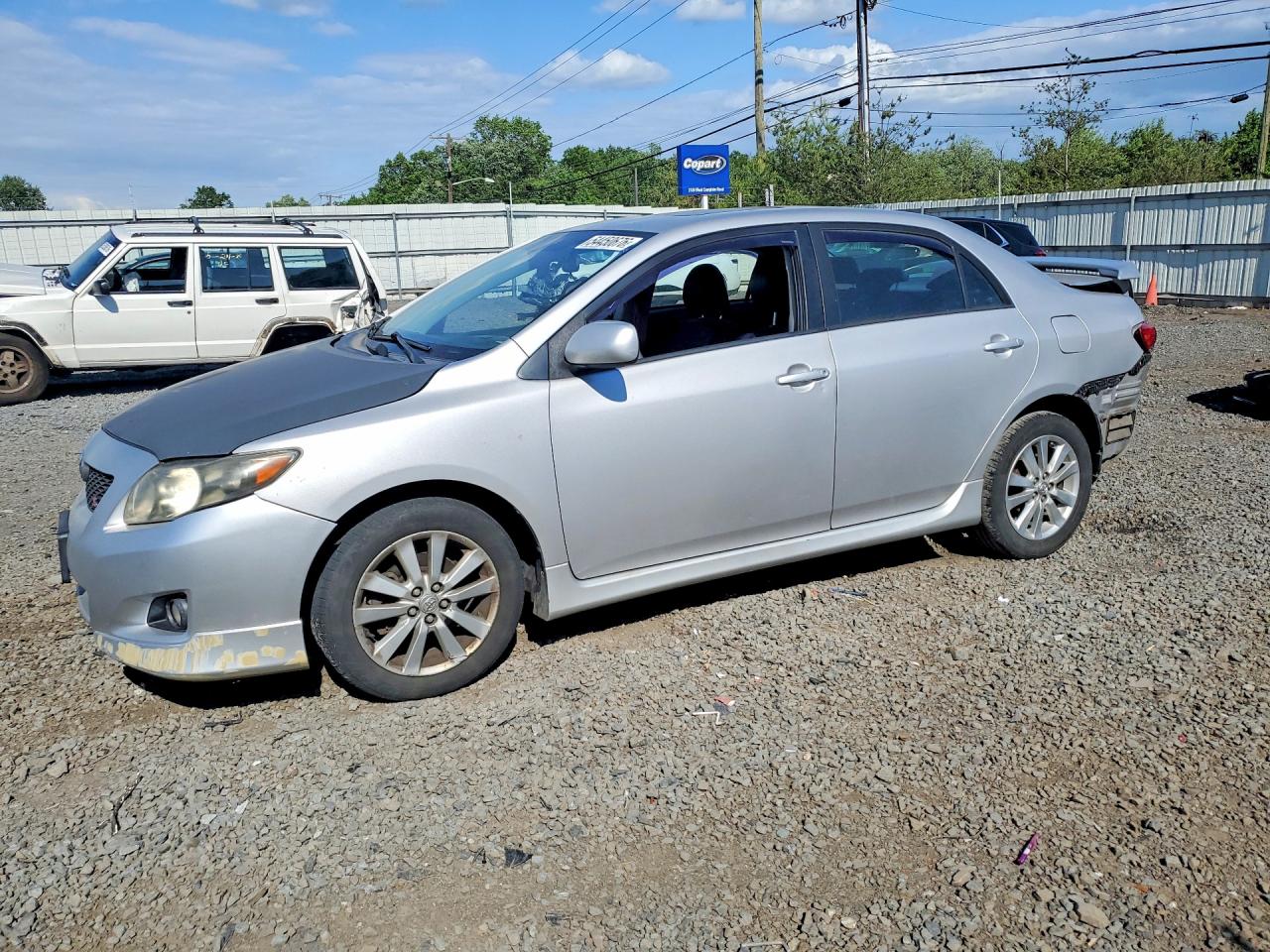 Salvage Toyota Corolla Image