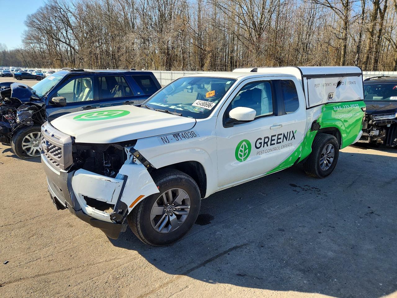 Salvage Nissan Frontier Image