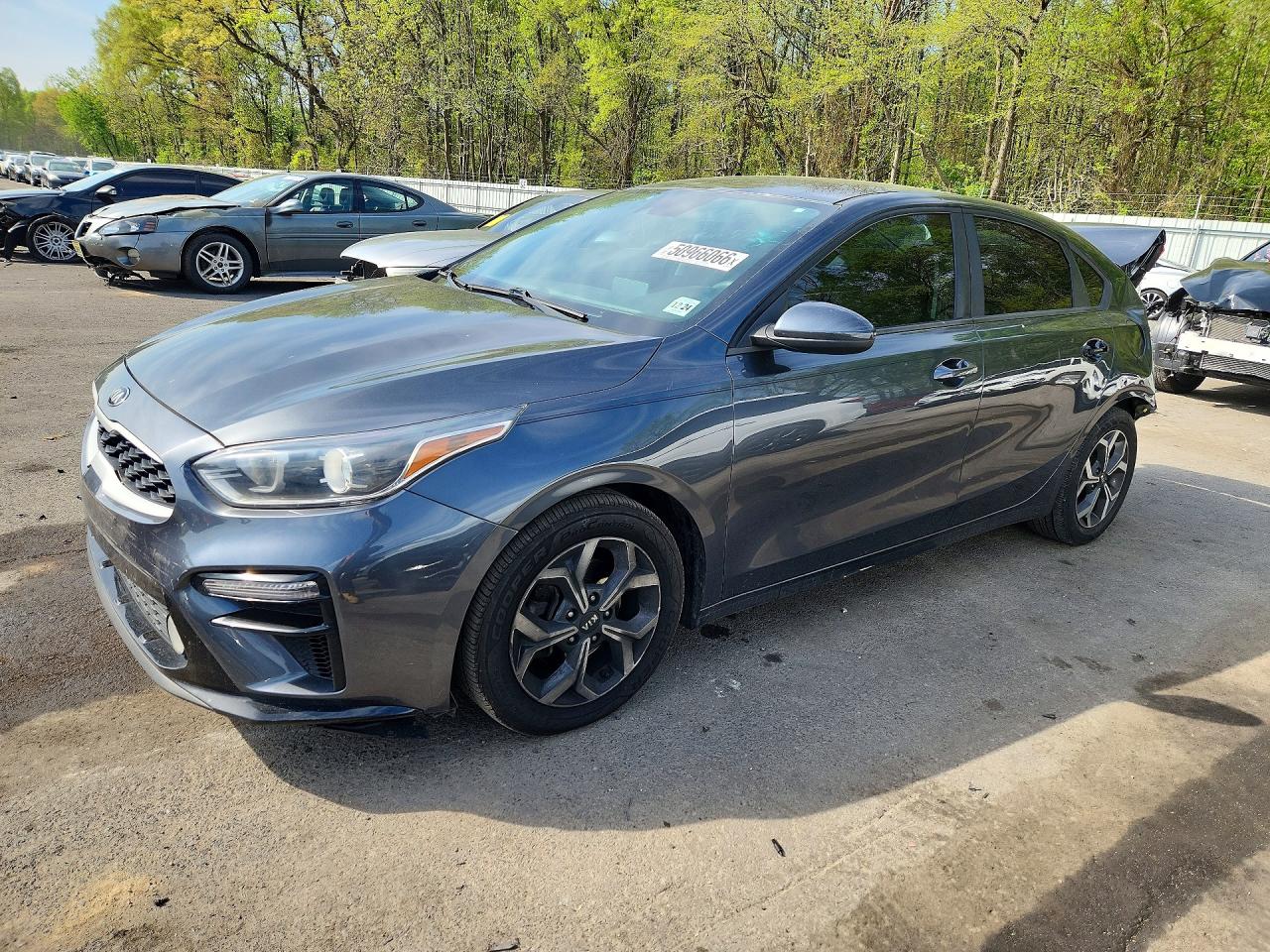 Salvage Kia Forte Image