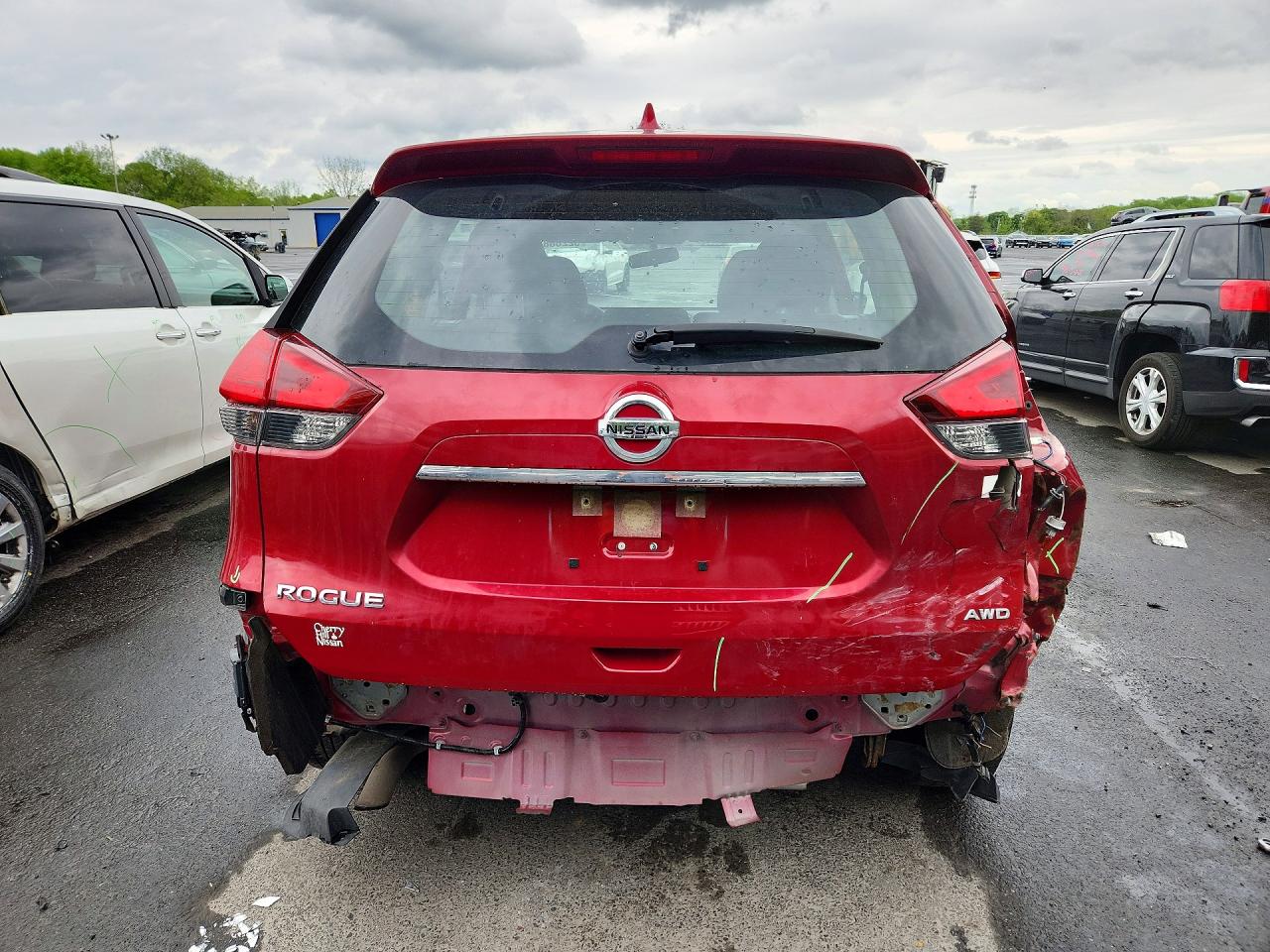 Nissan Rogue S