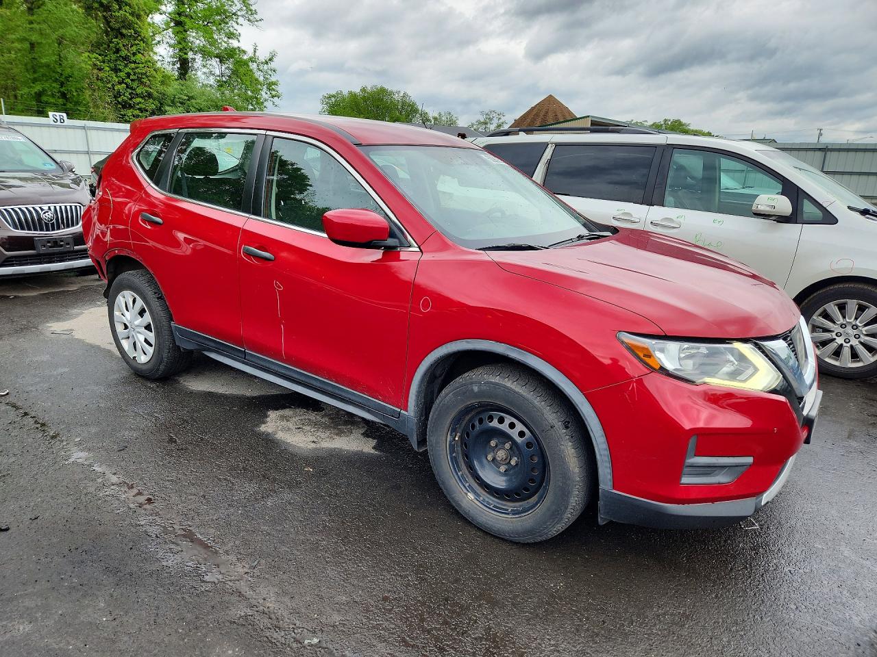 Nissan Rogue S