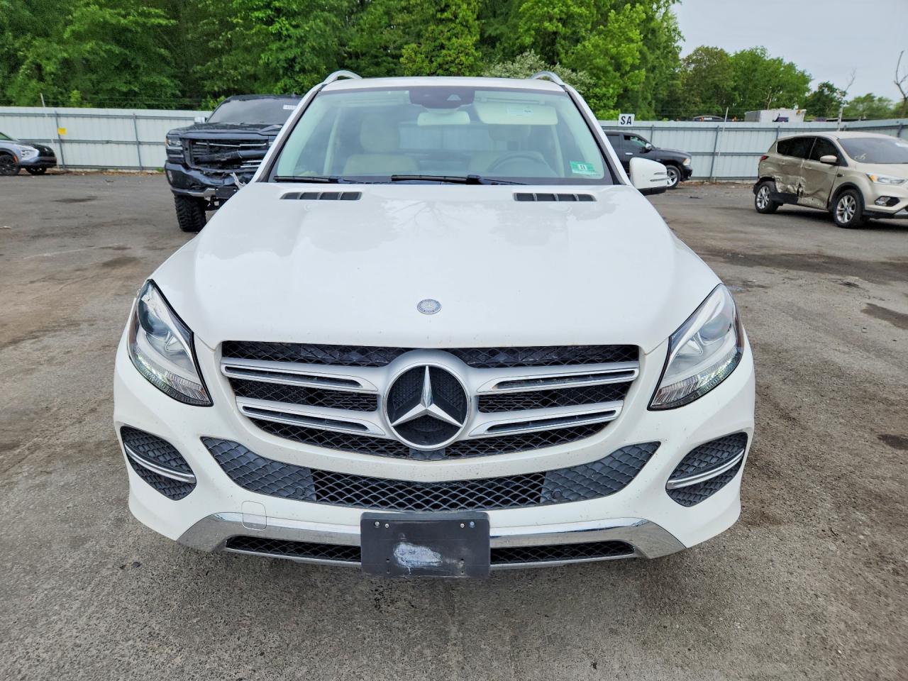 Mercedes-Benz GLE 350
