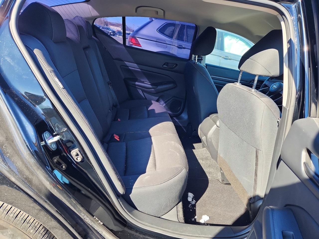 Nissan Altima S
