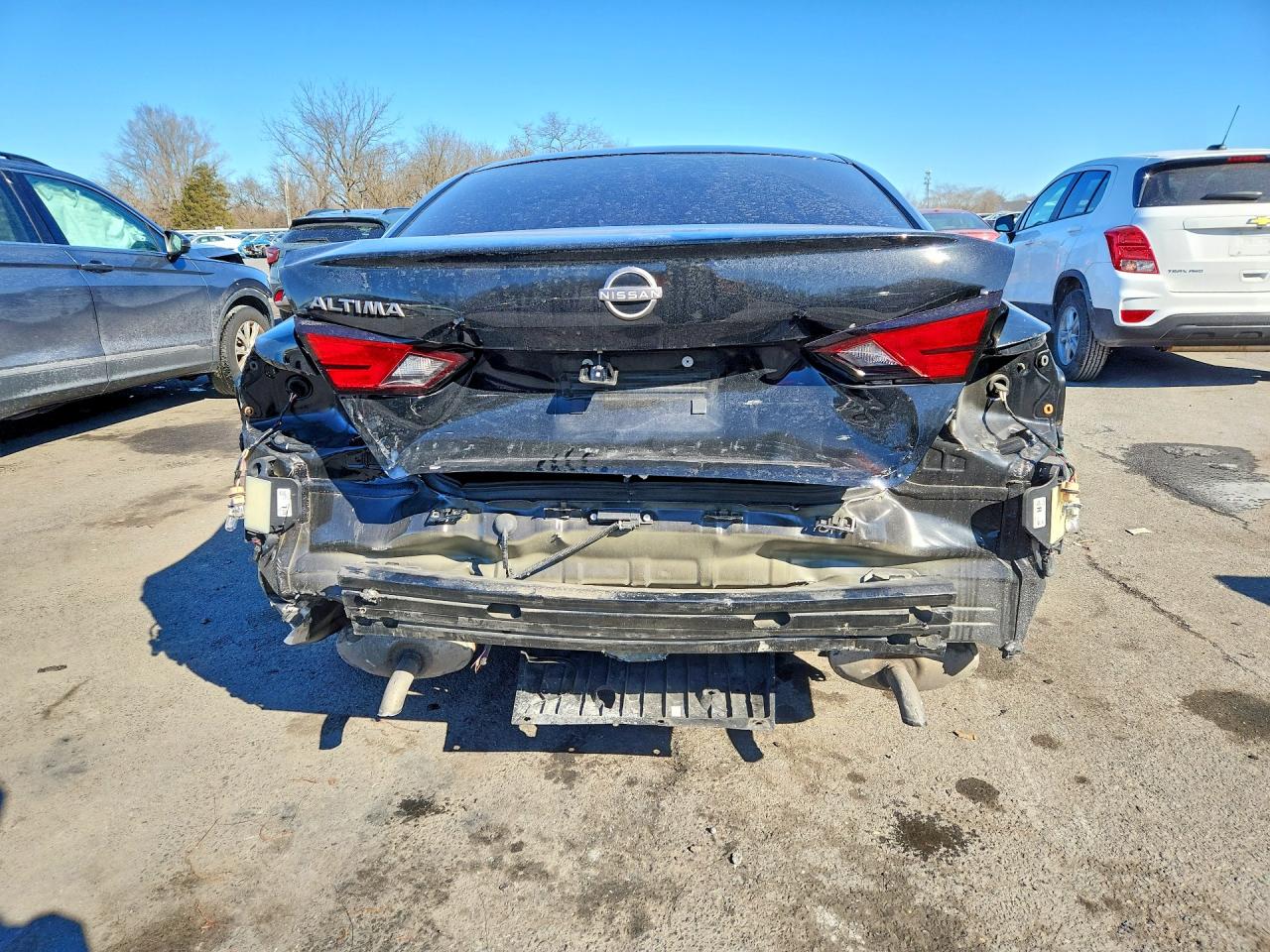 Nissan Altima S