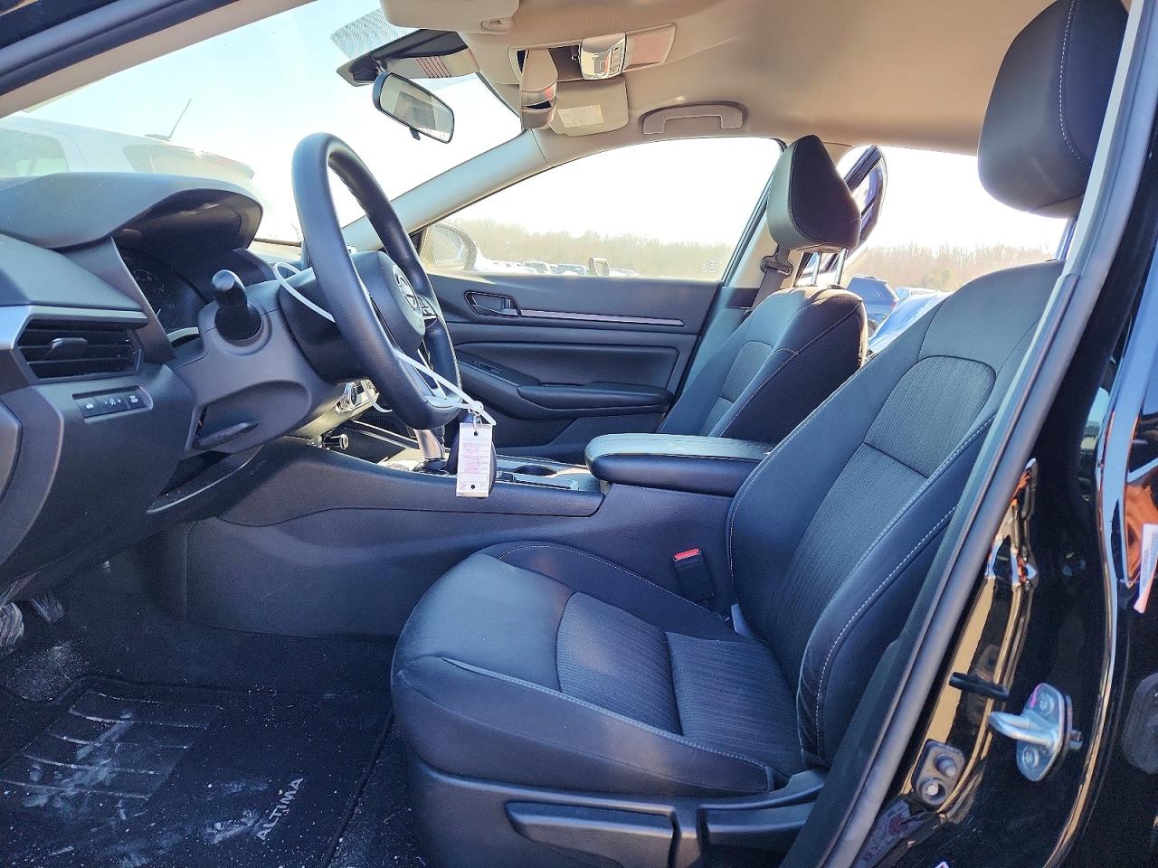 Nissan Altima S