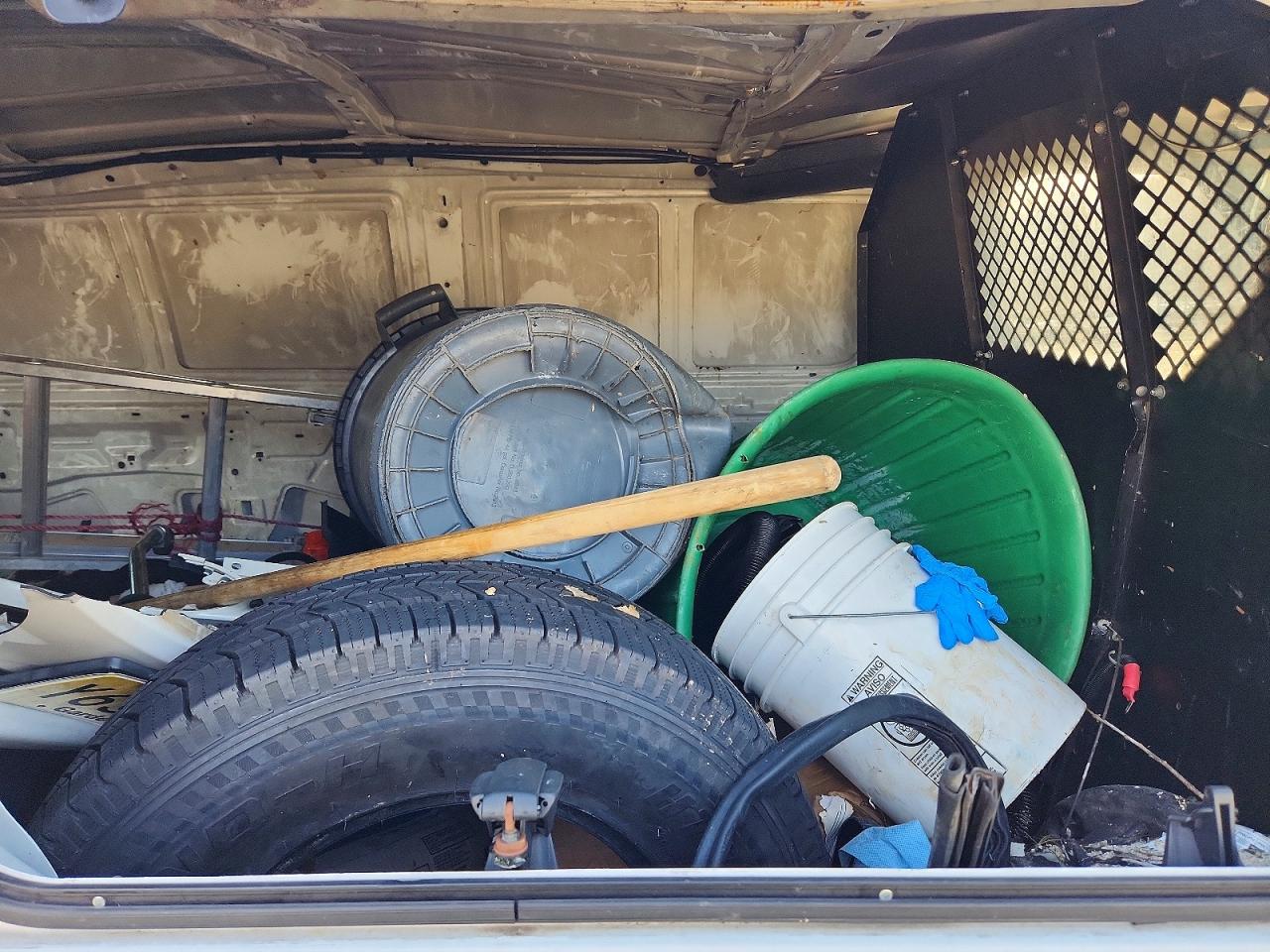 Ford Econoline E350 Super Duty Van