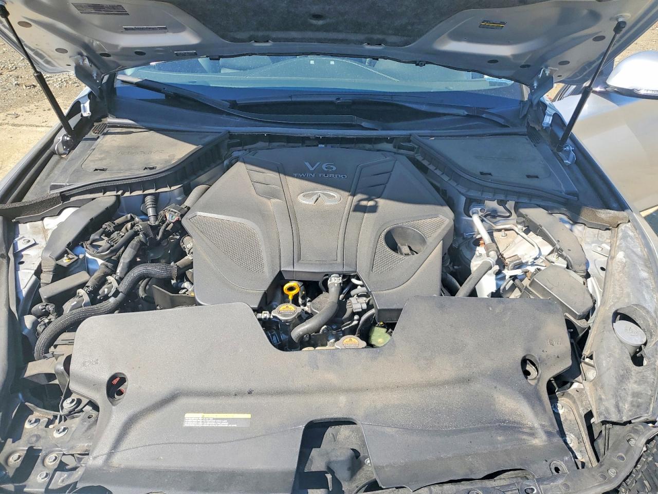 INFINITI Q50 3.0t Luxe