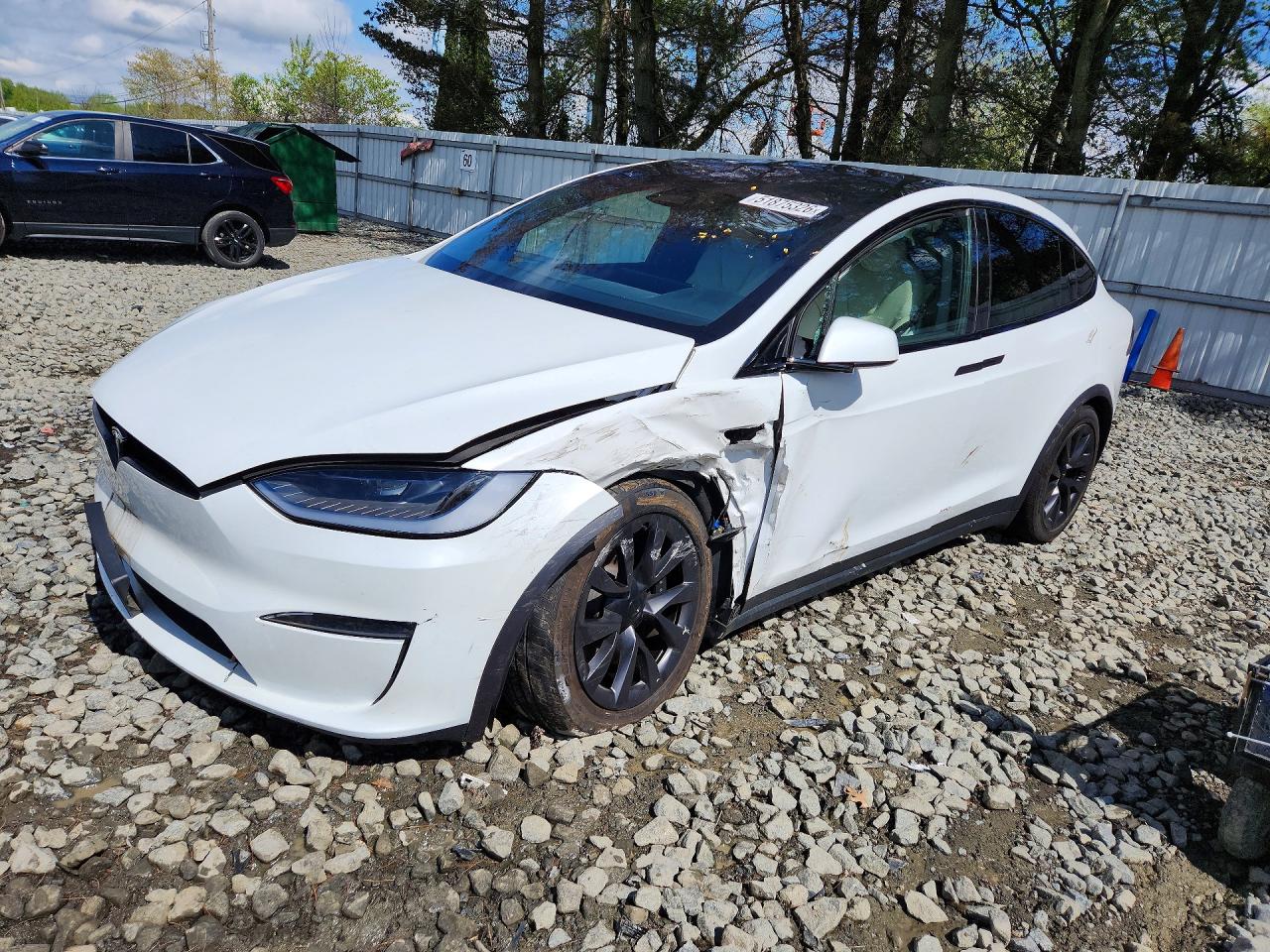 Salvage Tesla Model X Image