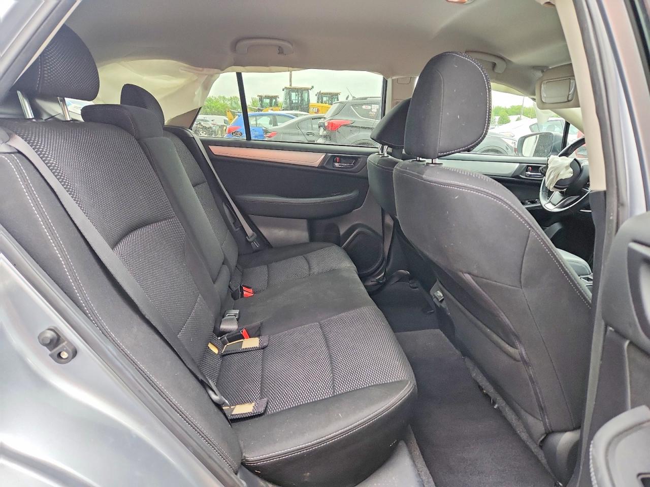 Subaru Legacy 2.5i Premium